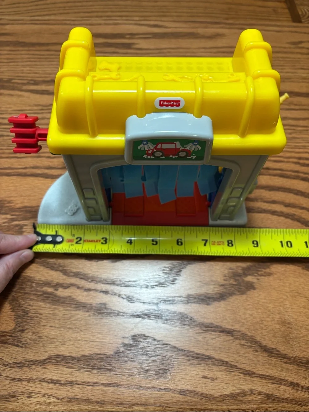 Vintage FISHER PRICE Little People Gas and Go Car Wash 2002 Pretend Play